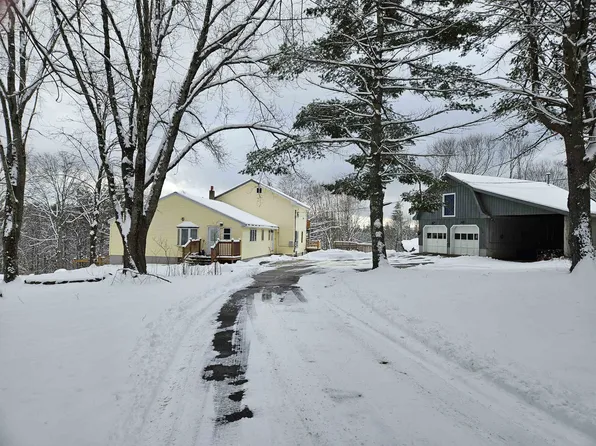 825 Second Crown Point Road, Strafford, NH 03884