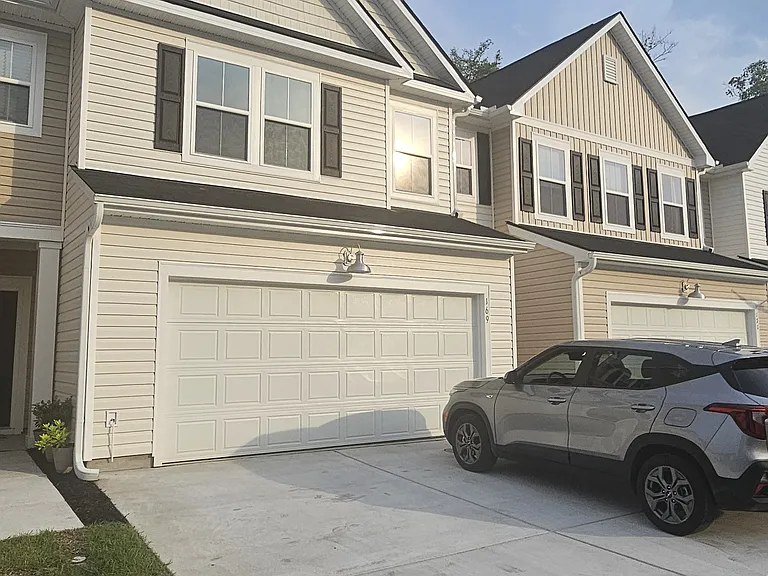 169 Fern Bridge Dr — Photo 1