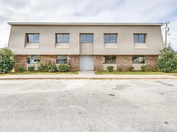 711 N Main St, Mount Pleasant, TN 38474