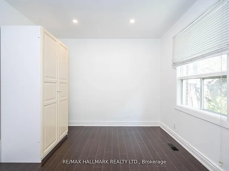 104 Highland Park Blvd — Photo 23