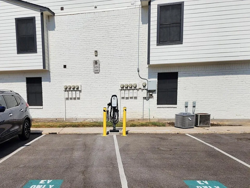 Experience modern living at Cali Crossing Apartments, featuring convenient amenities like designated parking and easy access to local attractions. Your new home awaits in a vibrant community. Schedule your tour today!