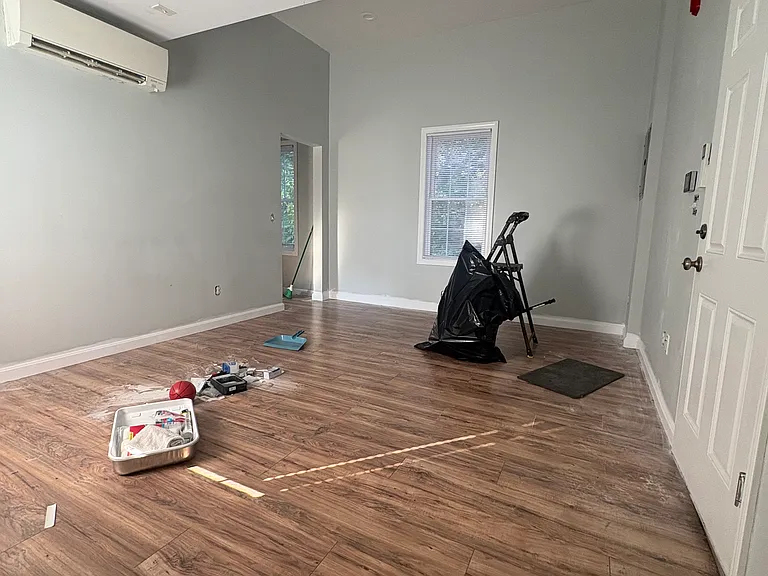776 Main St #5 — Photo 3