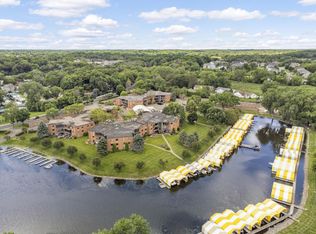 5410 Three Points Blvd APT 436, Mound, MN 55364