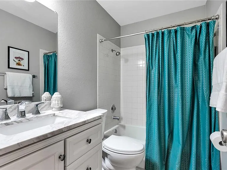 8900 Linton Dr — Photo 3