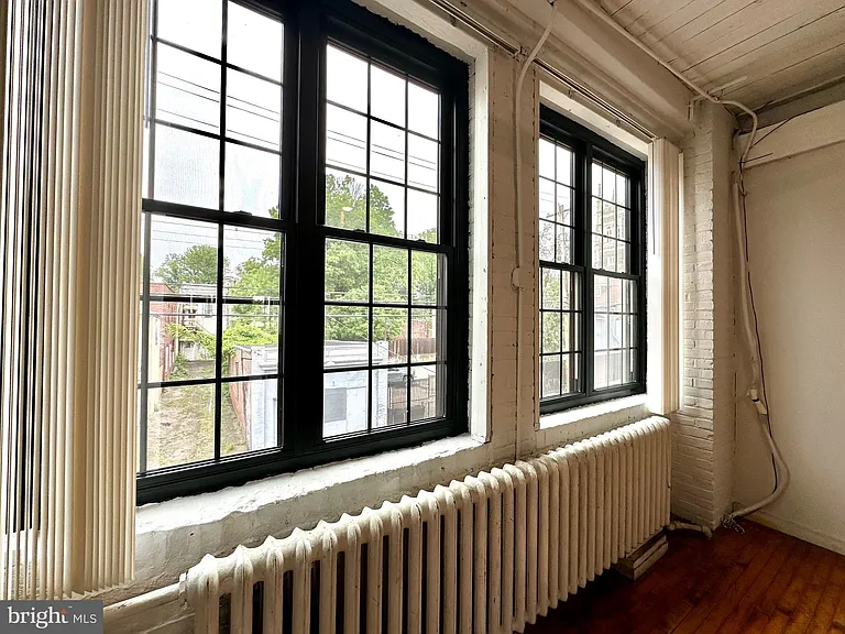 14 W Harvey St #16-2C — Photo 7