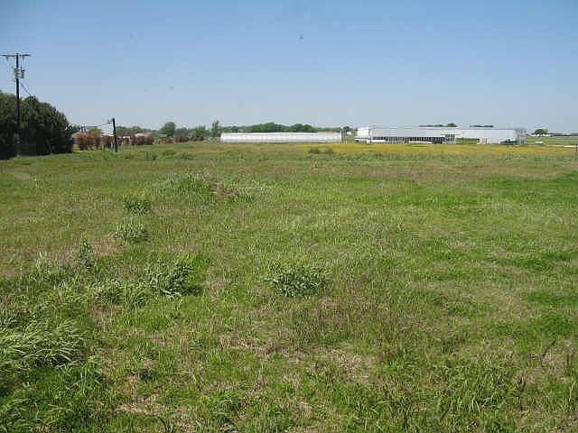 2nd image of 249 Old Church Rd