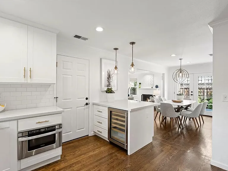 340 Nimitz Ave — Photo 5