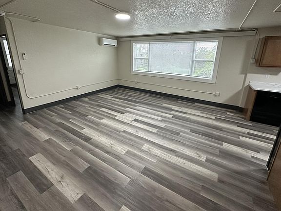 3rd image of 1020 N 2nd St #8