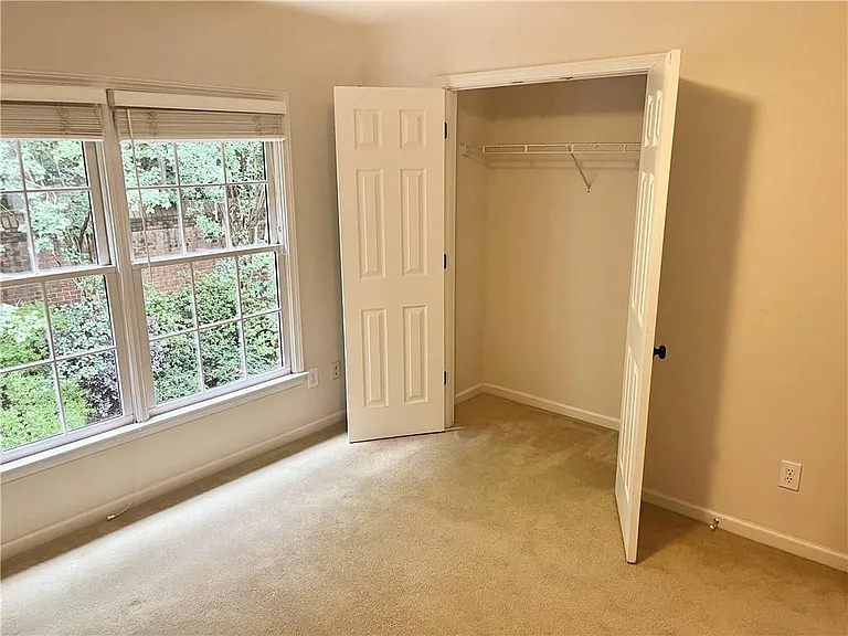 5080 Avala Park Ln — Photo 17
