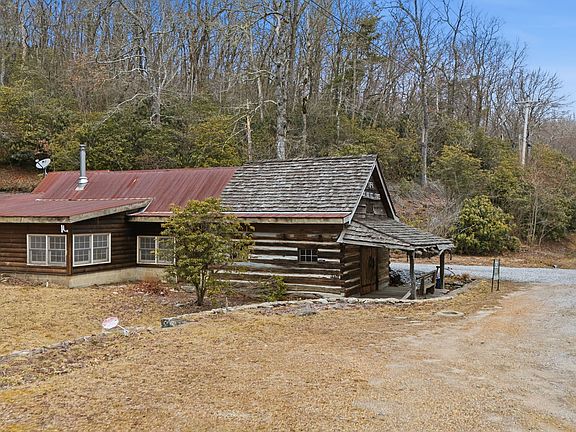 2nd image of 4317 Dillard Road