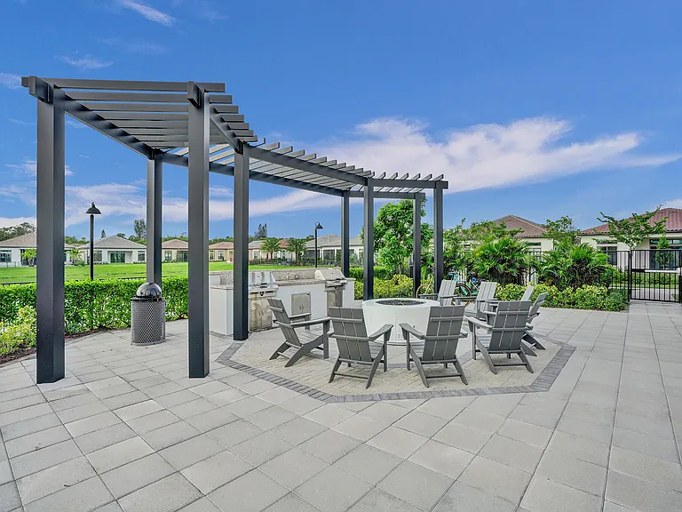 6336 W Blue Spring Dr — Photo 29