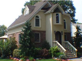 106 Collfield Ave, Staten Island, NY