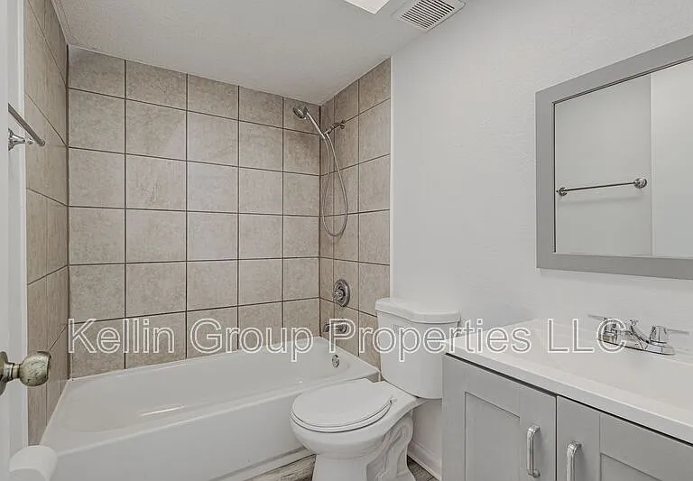 401 Big Cedar Way #A — Photo 15