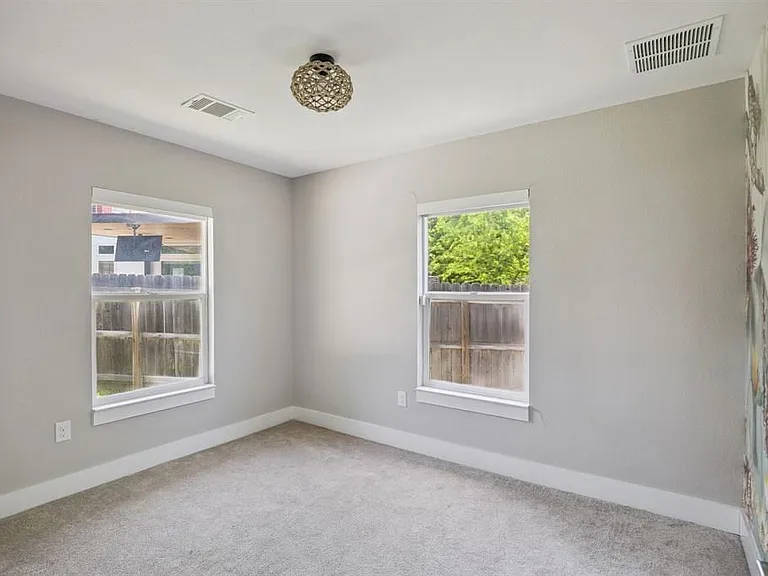 3703 Tower View Ct — Photo 26