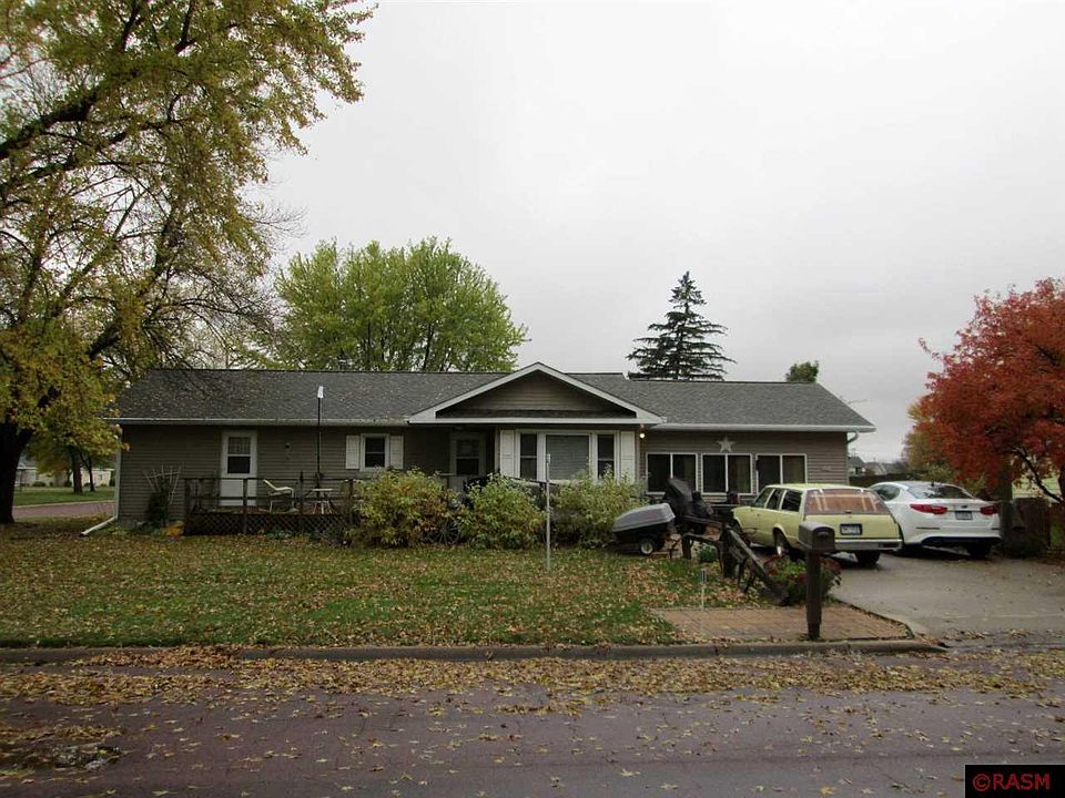 1st image of 1001 3rd St N