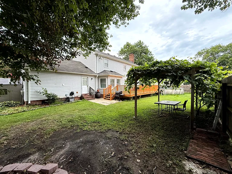 1609 Emmerton Ct — Photo 66