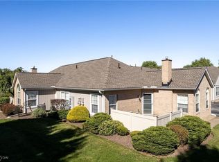 518 Morningstar Dr, Tallmadge, OH 44278