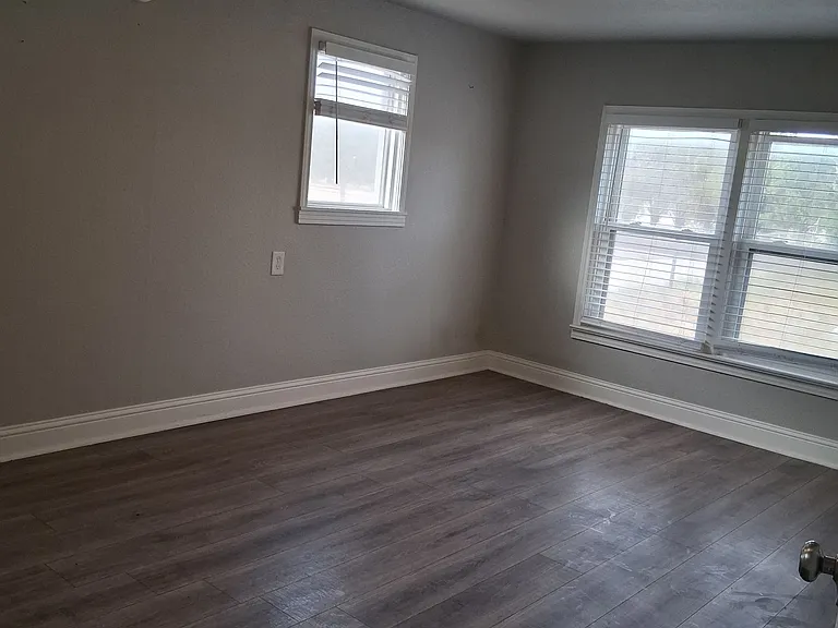 2517 Newell Rd — Photo 25