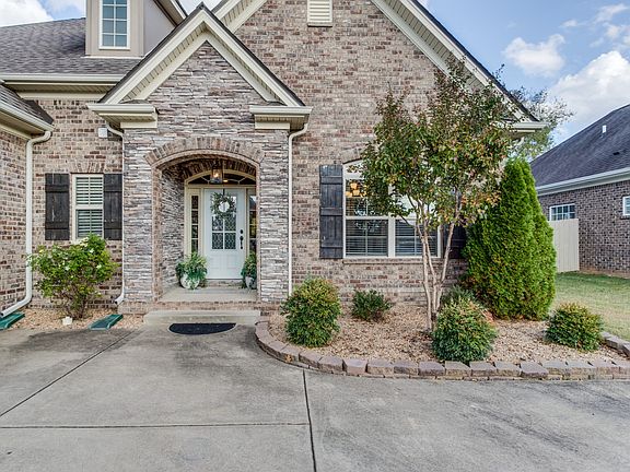 4th image of 3016 Fallswood Dr