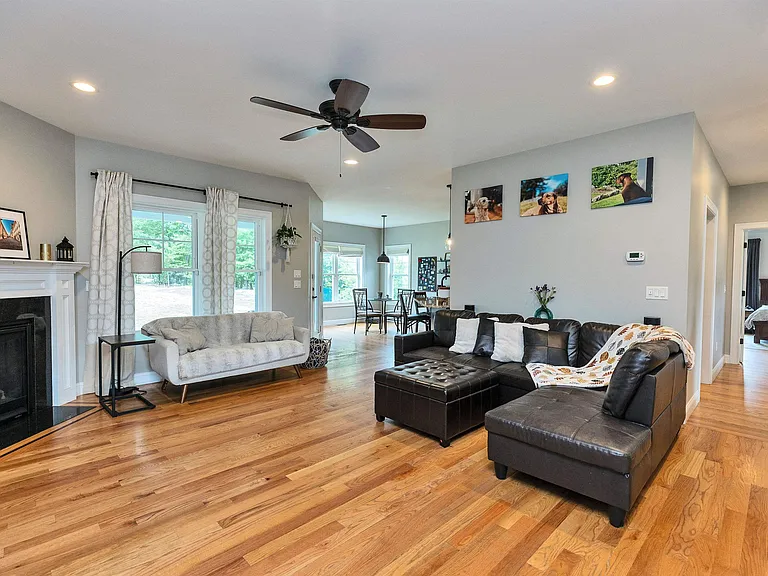 297 Merritt Nyberg Ln — Photo 17