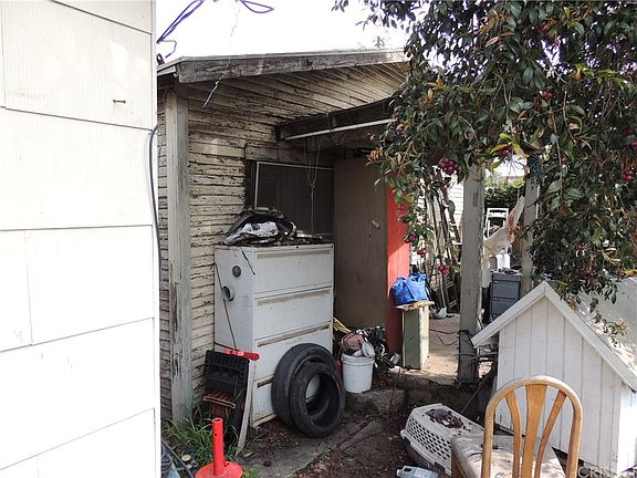 5th image of 4213 E 1st St #2