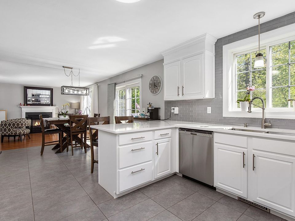 30 Washington Drive, Brentwood, NH 03833 Zillow