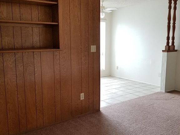 4th image of 3967 Illinois St APT 2