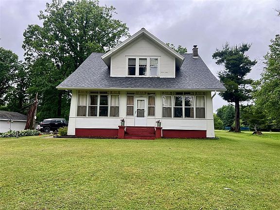 3rd image of 1860 4th Street