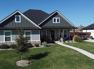 10116 T Bury Ln, Waco, TX 76708