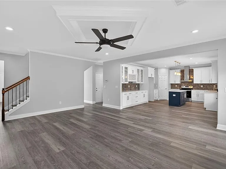 1226 Bloomsbury Ln — Photo 10