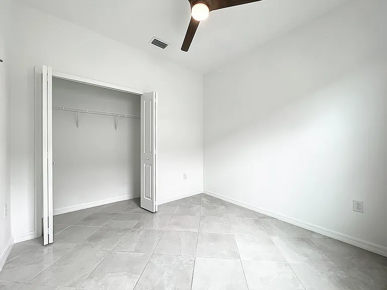 19120 Bordeaux Ct — Photo 26