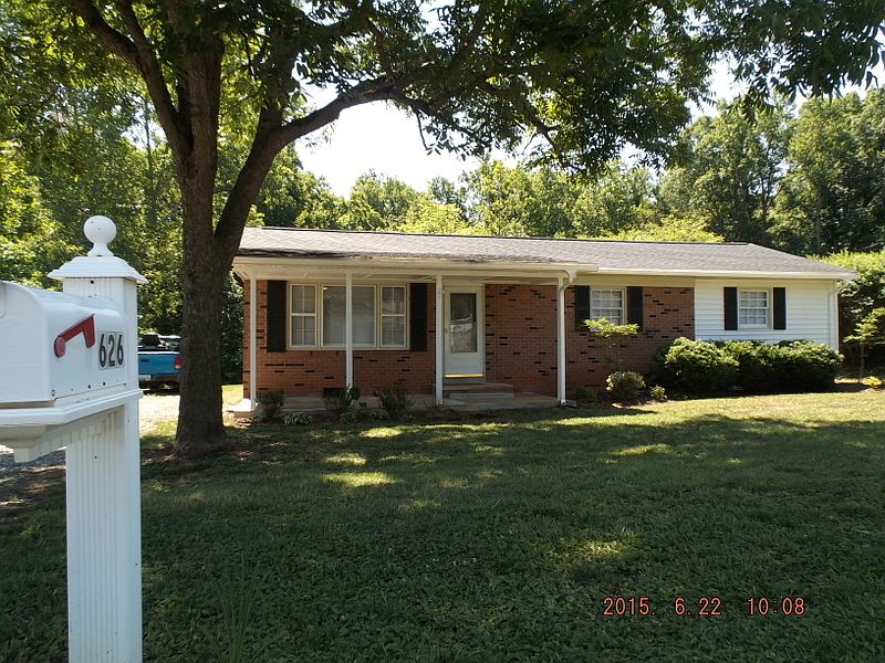 1st image of 626 Lantana Dr