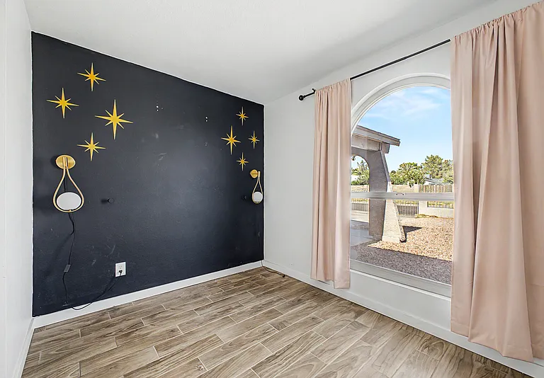 13608 N 41st Pl — Photo 13