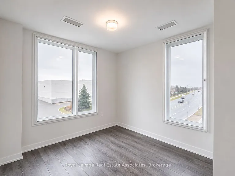3401 Ridgeway Dr #312 — Photo 7