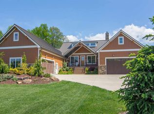 2621 E Pedigo Bay Dr, Bloomington, IN 47401