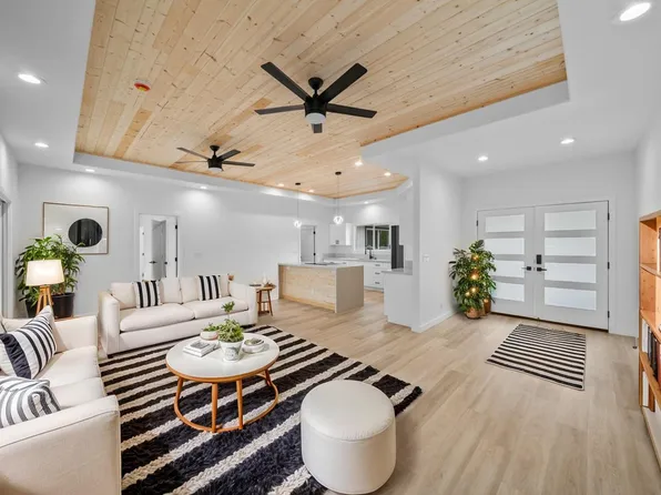 15-1868 26th Ave, Keaau, HI 96749