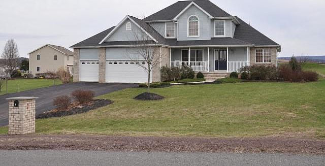 Well-Care 2-Story W/Many Upgrades