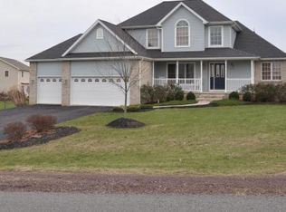 8 Duke Of Gloucester Rd, Bloomsburg, PA 17815