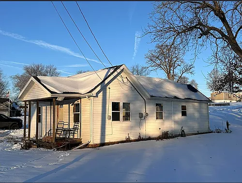 426 Cherry St Photo 1