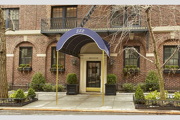 Sold by Stribling | media 2