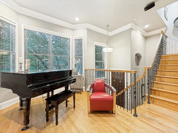 1500 Pecos St APT 12, Dallas, TX 75204