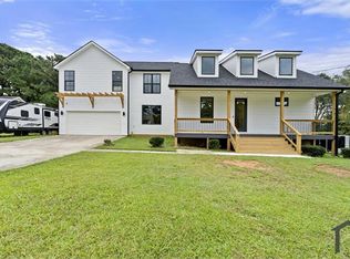 213 Wagon Wheel Dr, Rex, GA 30273