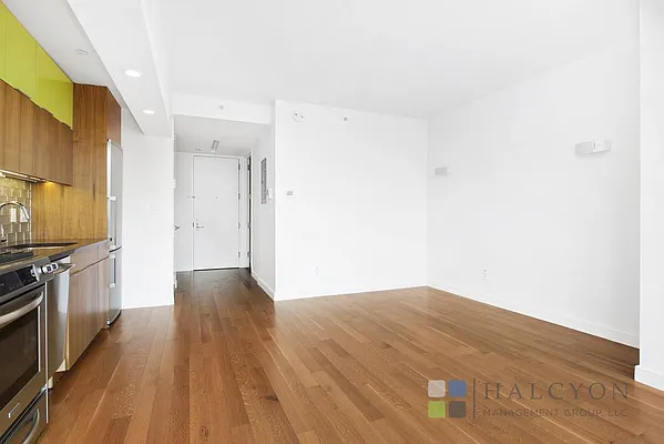 Rented by Halcyon Management Group LLC | media 29