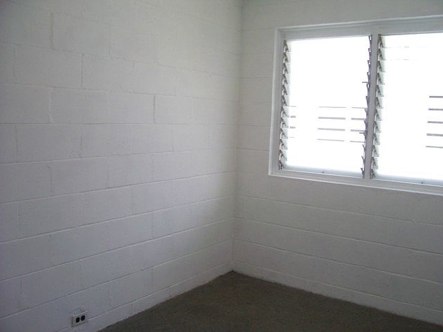 2nd image of 1545 Kewalo St APT F