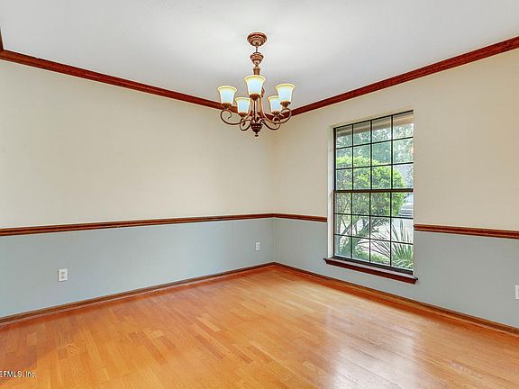 5th image of 3324 Scrub Oak Ln