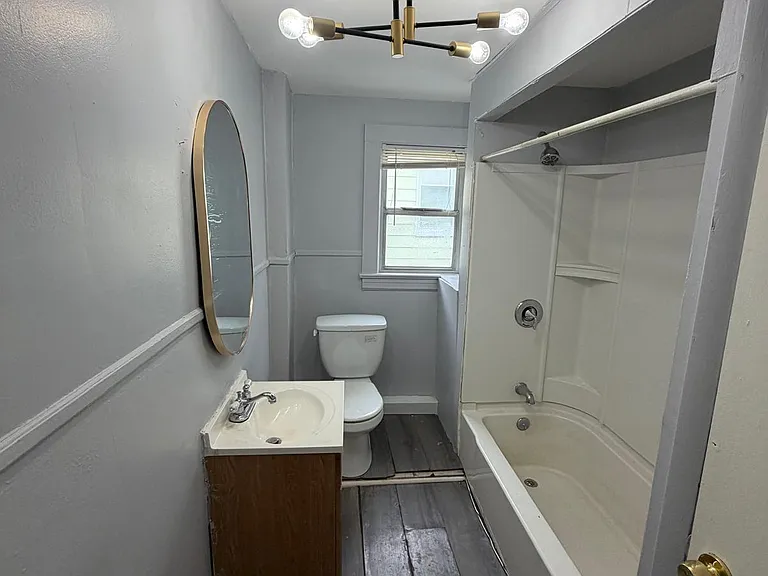 1112 Drake Ave #B — Photo 6