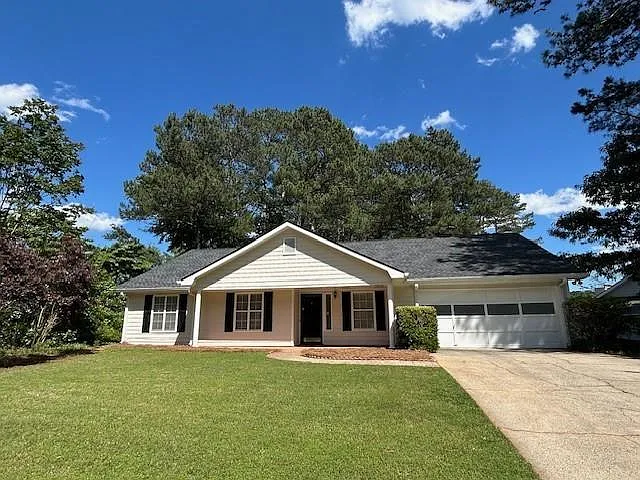 1303 Chandler Ct NW — Photo 1