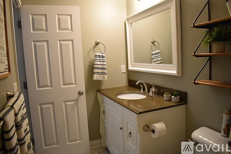 112 Tallyho Way — Photo 43