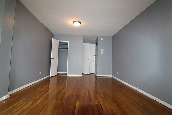 Rented by Bruma Realty LLC | media 7