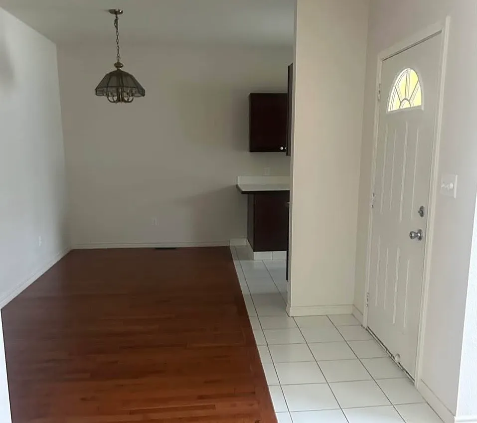 3 bed, $1,500 — Photo 4